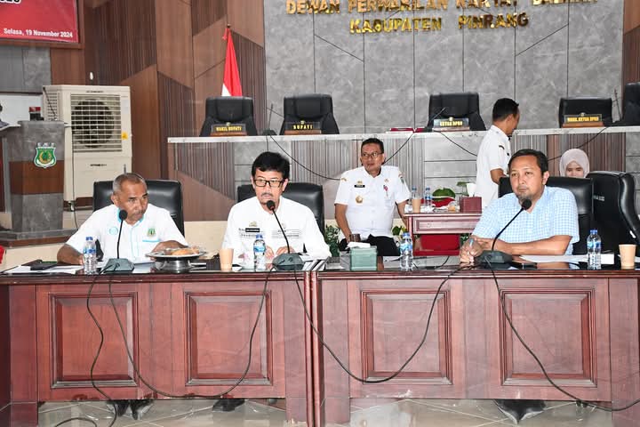 Rapat Perdana Bapemperda DPRD Pinrang, Bahas Usulan Rancangan Perda Dari Masing – Masing OPD