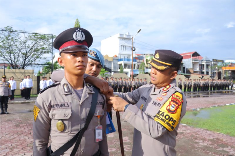 Kapolres Pinrang Pimpin Apel Pembukaan Latja Siswa Diktukba Polri Gel. 2 T.A. 2024 di Polres Pinrang