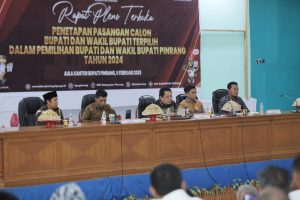 KPU Pinrang Tetapkan Paslon H.Andi Irwan Hamid dan Sudirman Bungi Sebagai Bupati Terpilih dan Dilantik 20 Februari 2025