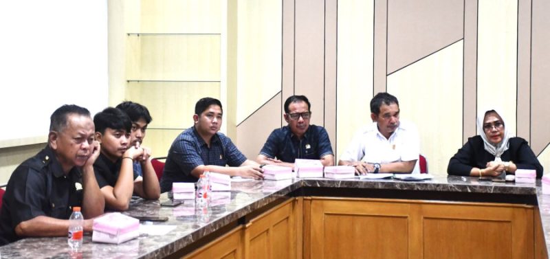 Komsi III DPRD Pinrang, Desak Perkim LH Benahi Sampah di Pekkabata.