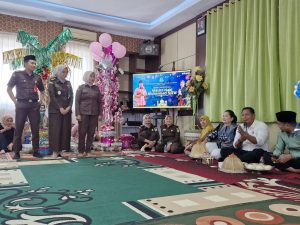 Kejari Pinrang Gelar Acara Maulid Dirangkaikan Dengan Pengajian dan Doa Bersama
